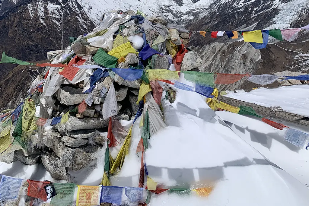 tibetan prayers flag