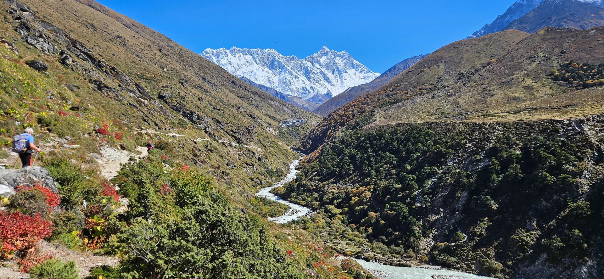 DudhKoshi and the Everest