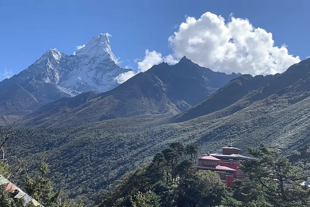 tengboche view