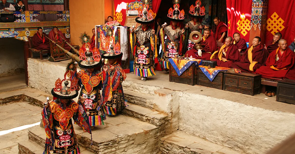 Black Hat Dancers in Mani Rimdu Festival