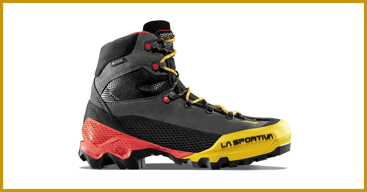 La Sportiva Olympus Mons Cube boots