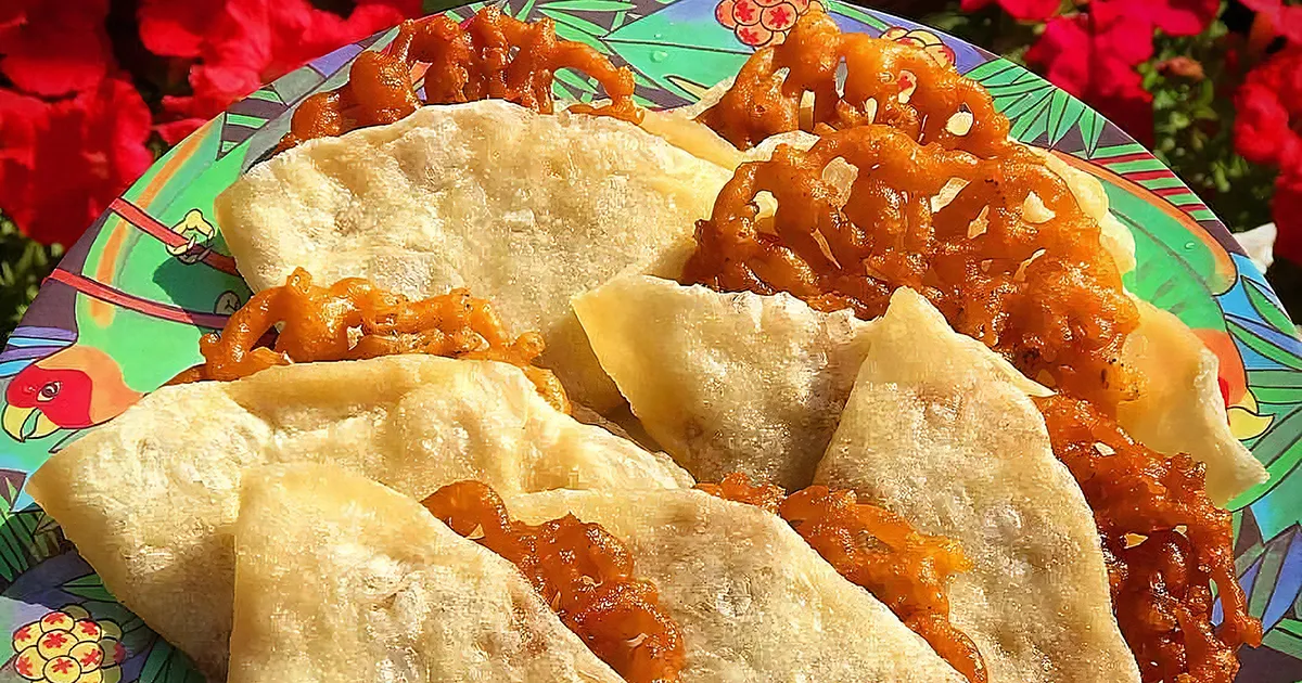 eri Swari- Most local morning street breakfast