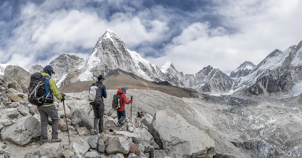 Trekkers on the EBC Trekking Trails