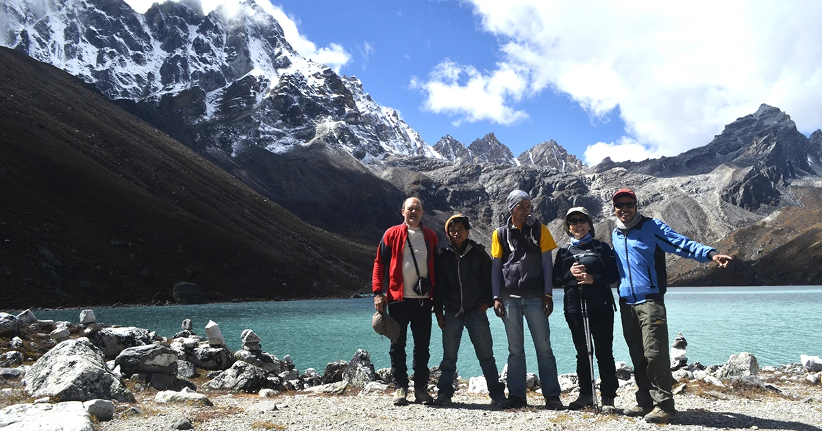 Old People on Everest View Trek