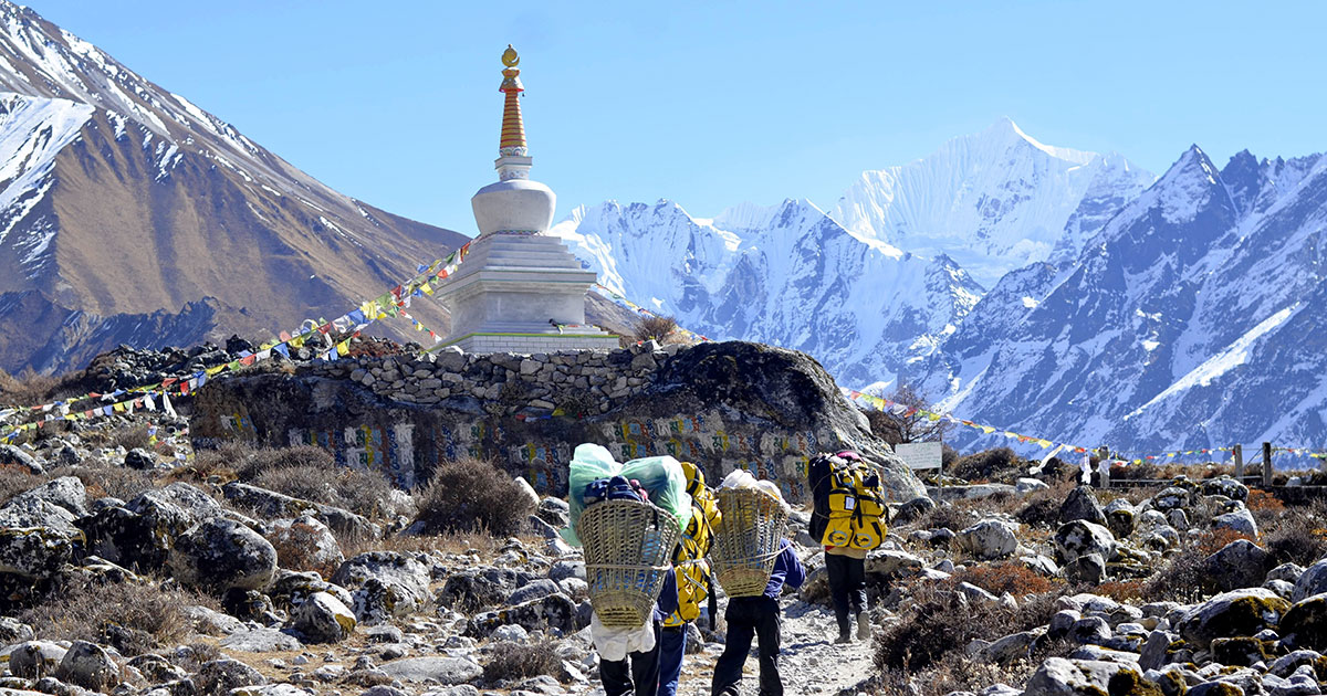 Picture of Tamang porter 